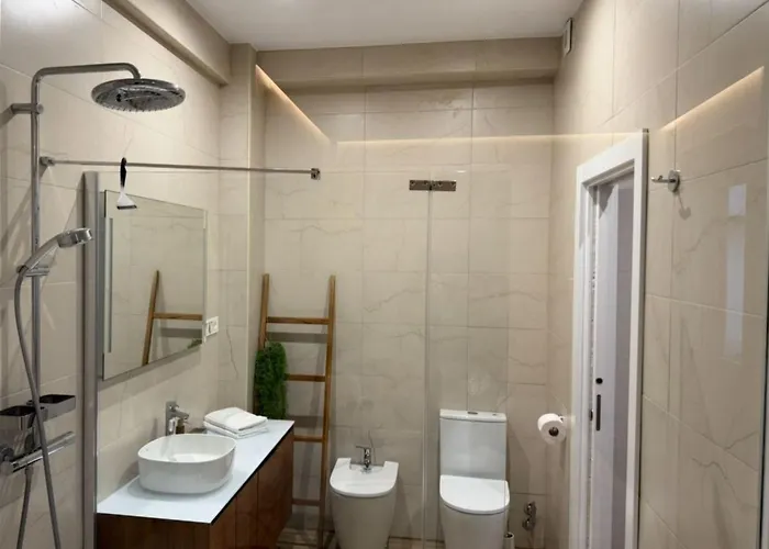 Neue Luxus-suiten Im Stadtzentrum Von Bilbao- Kostenloses Parken By Interhome *